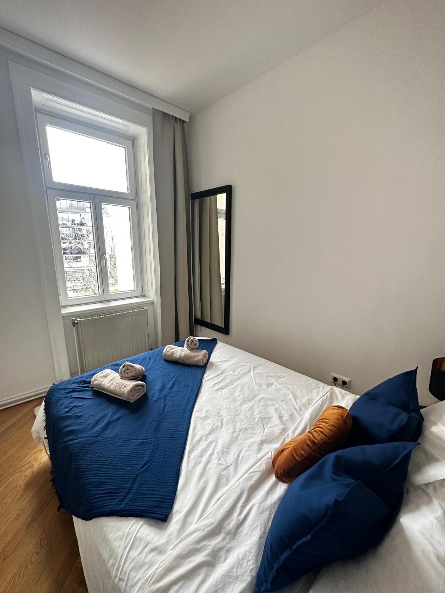 Luxury 3 Bedroom Apartment Near Schoenbrunn Palace Vienna Exterior photo