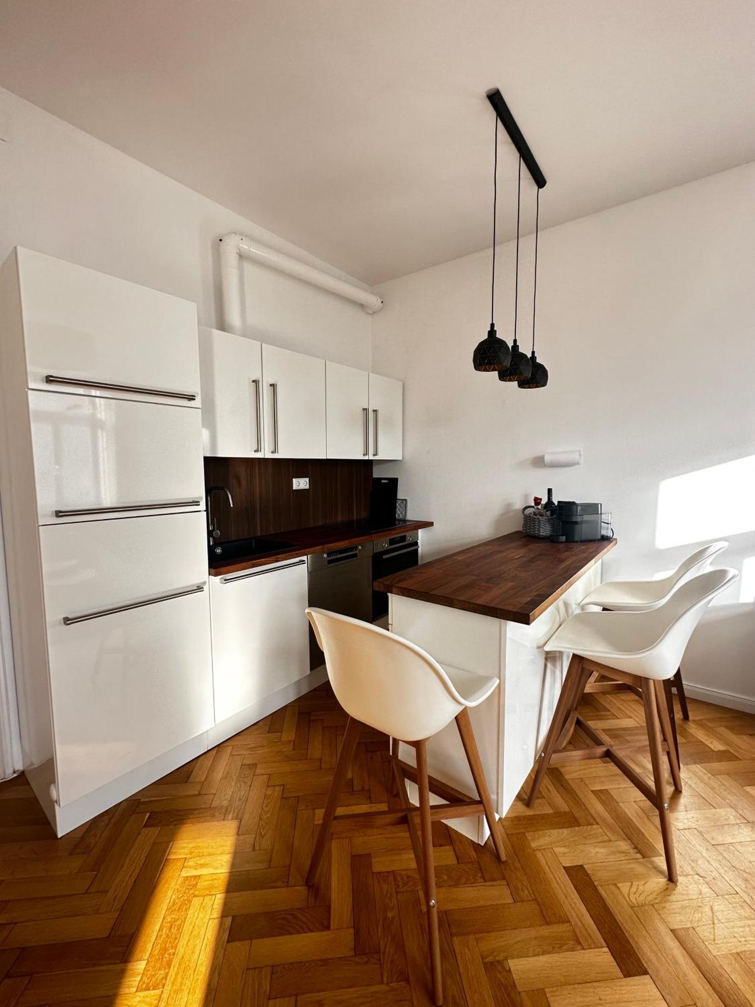 Luxury 3 Bedroom Apartment Near Schoenbrunn Palace Vienna Exterior photo